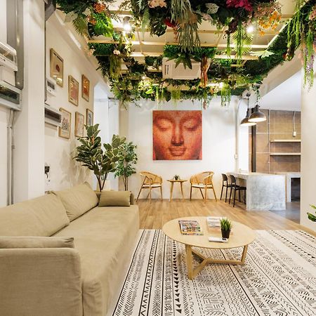 Wabisabi Bangkok 3 Min To Train Station Hotel Екстериор снимка