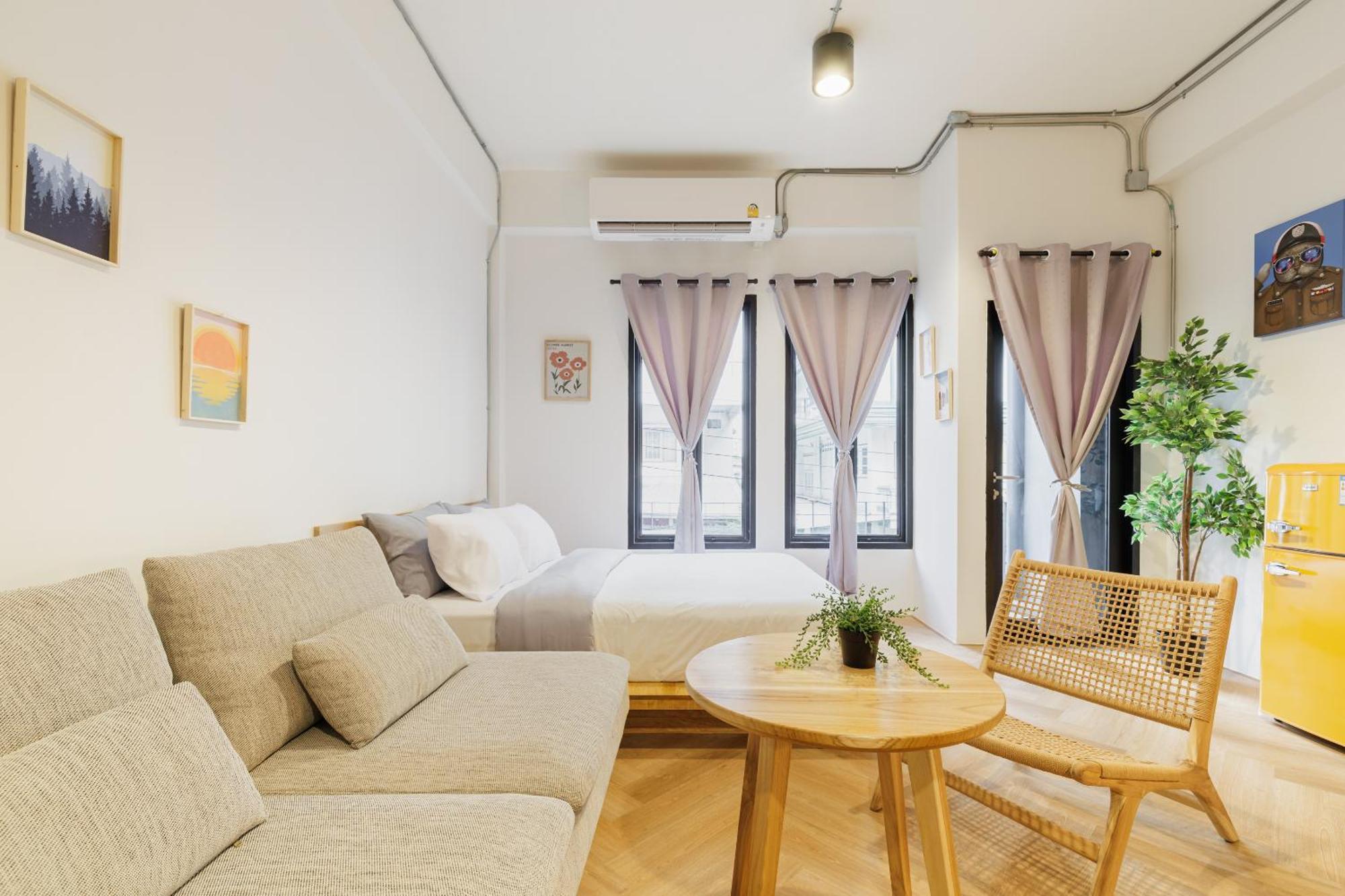 Wabisabi Bangkok 3 Min To Train Station Hotel Екстериор снимка