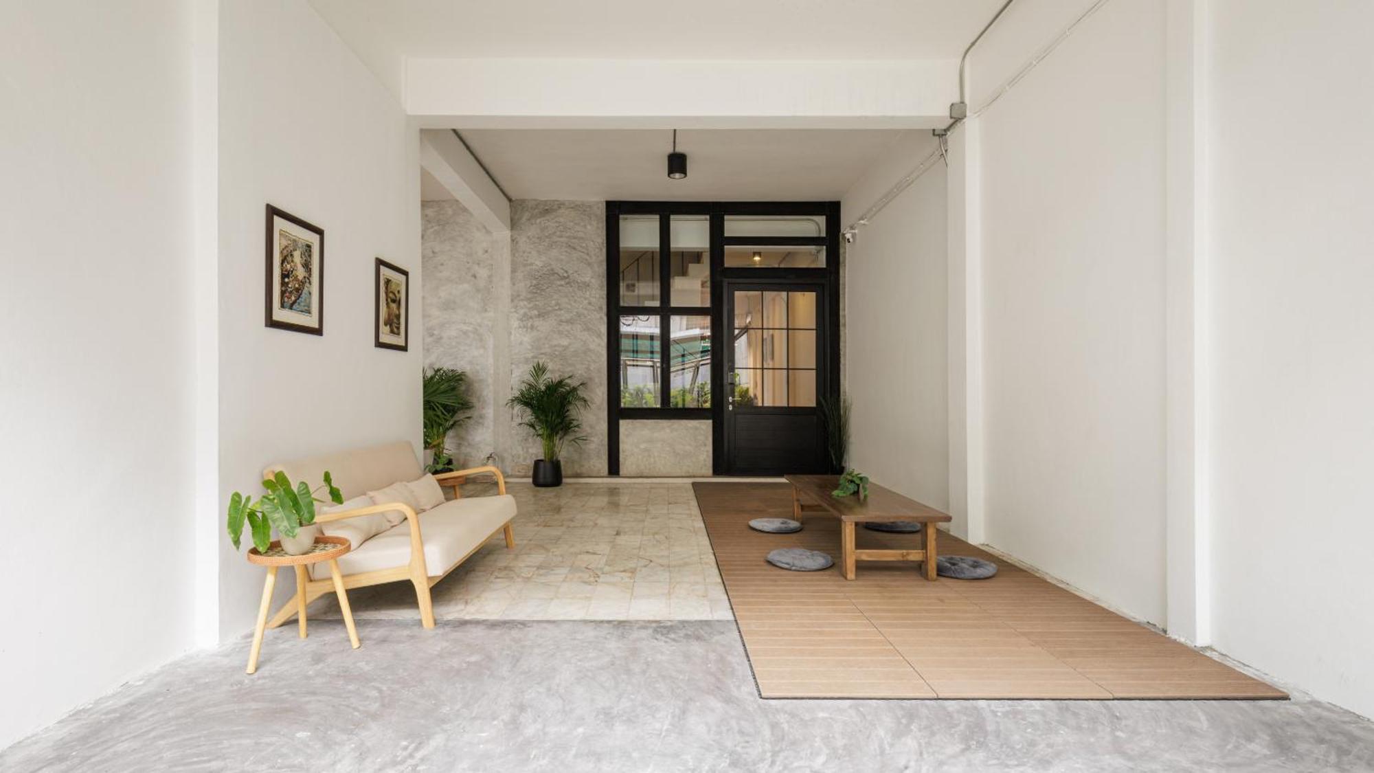 Wabisabi Bangkok 3 Min To Train Station Hotel Екстериор снимка